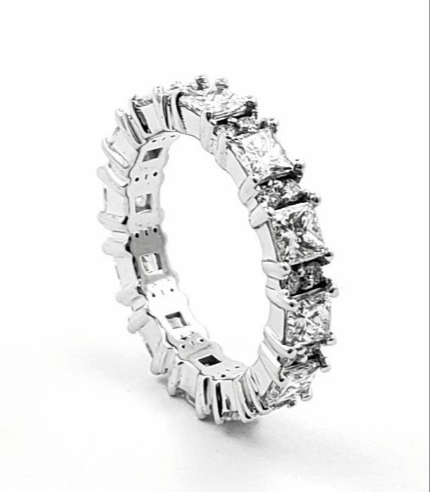 Princess Cut & Round Shape Eternity Band